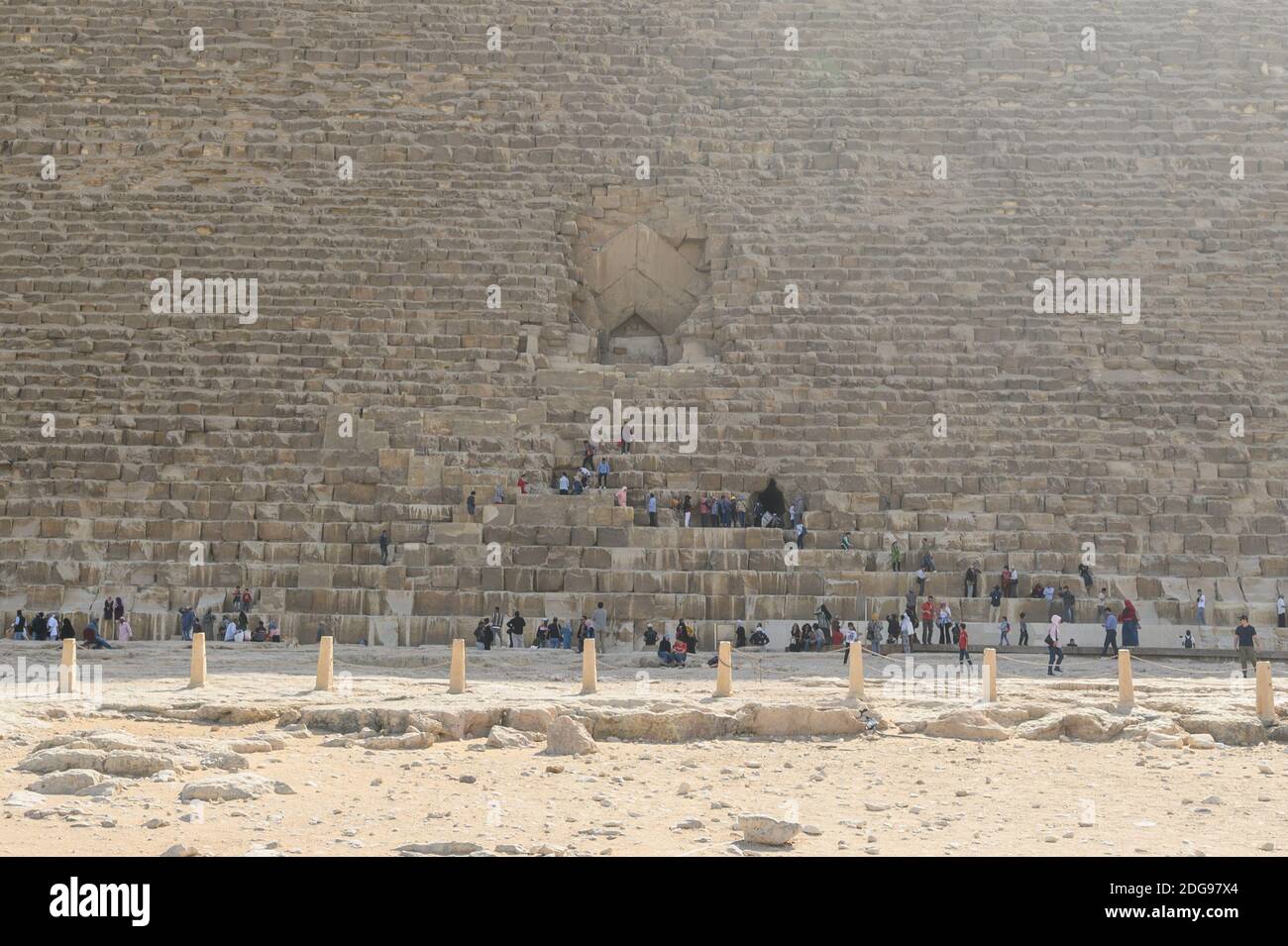 Eingang zu den inneren Gräbern der Pyramide von Khepre, Giza Pyramid Complex, Giza, Kairo, Ägypten Stockfoto