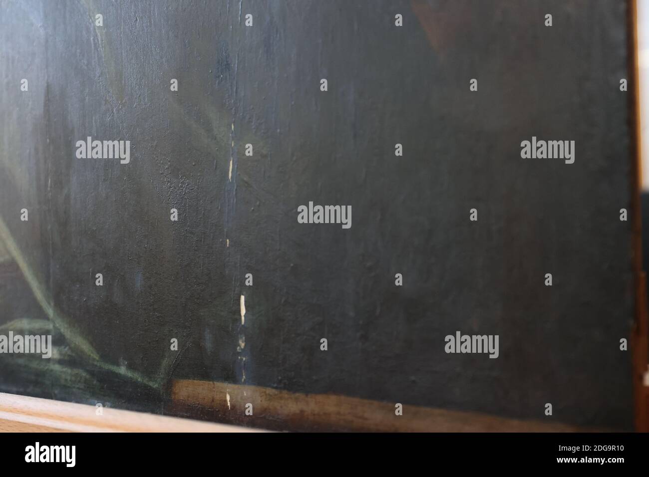 Abbildung Bild zeigt einen Riss im Holz der Früheste bekannte Version ...