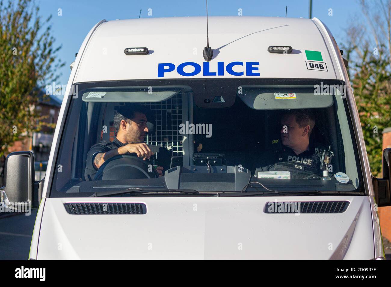 West Midlands Police bei einem Zwischenfall auf der Green Lane in Bordesley Grün Stockfoto