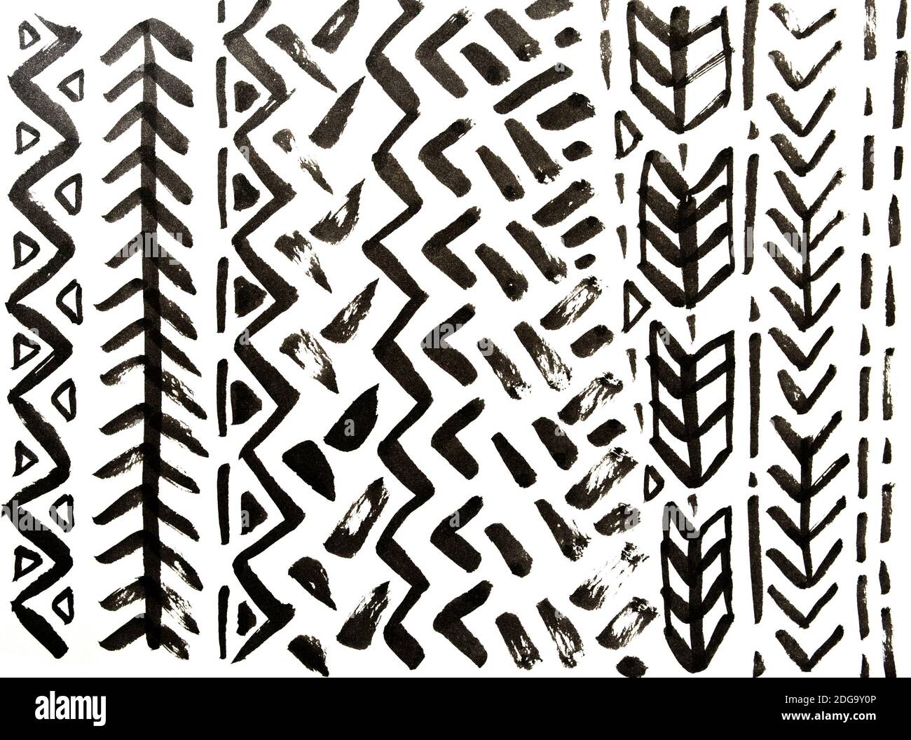 Schwarz bemalte Aquarellstruktur. Aquarell Flecken Tintenpinsel. Hand gezeichnet auf weißem abstraktem Hintergrund Muster Stockfoto