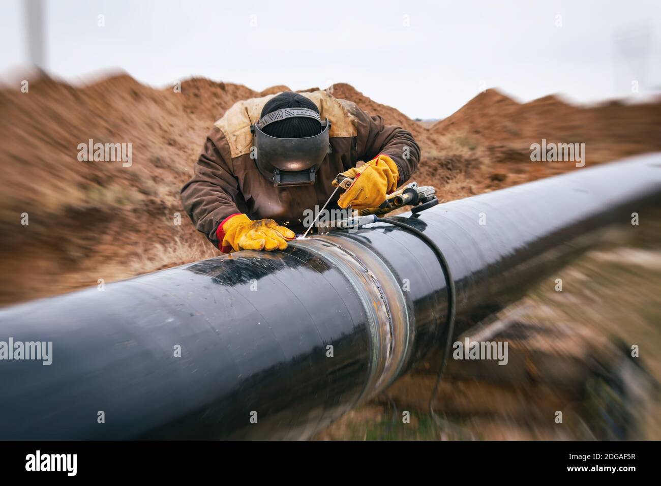 Schweißarbeiten auf Gas-pipeline Stockfoto