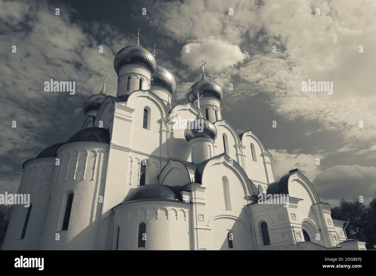 Niedrige Ansicht der Uspenski Kathedrale, Jaroslawl, Russland Stockfoto