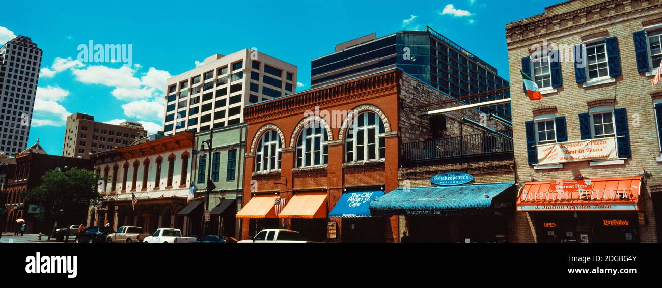 Blick auf Gebäude in der 6th Street, Austin, Texas, USA Stockfoto