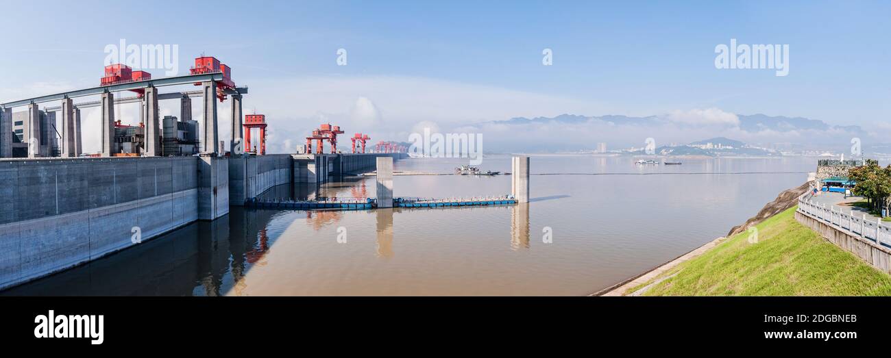 Staudamm Der Drei Schluchten, Jangtze-Fluss, Sandouping, Provinz Hubei, China Stockfoto