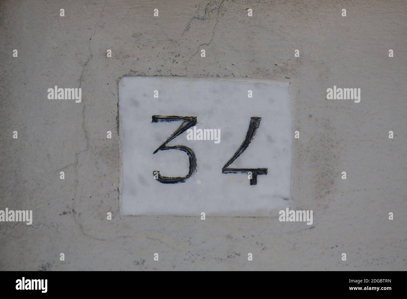 Hausnummer 34 Stockfoto