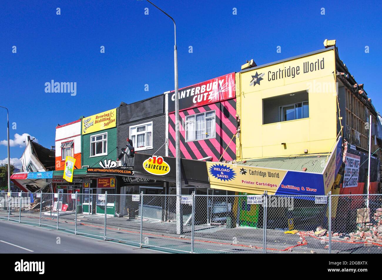 Geschäfte beschädigt vom 22. Februar 2011 Erdbeben, Linwood, Christchurch, Region Canterbury, Südinsel, Neuseeland Stockfoto