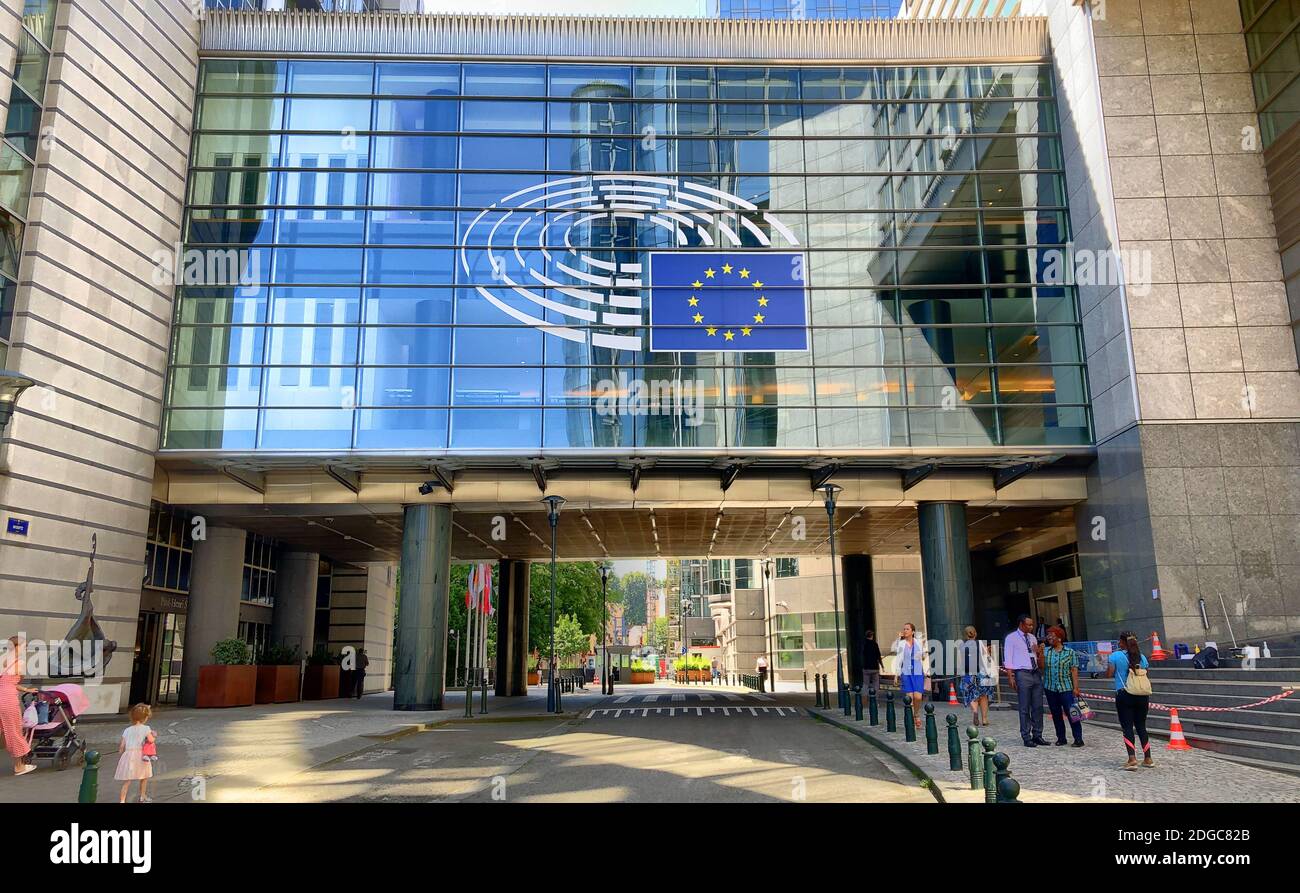 Brüssel, Belgien, Juni 2019, modernes Gebäude des Europäischen Parlaments im Europaviertel in Brüssel, Belgien. Stockfoto