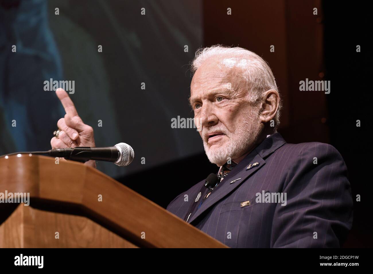 Gemini XII & Apollo XI Astronaut Buzz Aldrin spricht während des Humans 2 Mars Summit an der George Washington University in Washington, DC, am 9. Mai 2017. Foto von Olivier Douliery/ Abaca Stockfoto