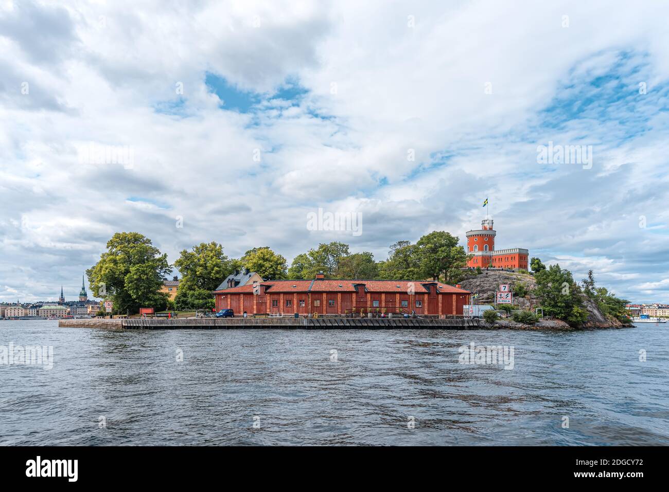 Blick auf Stockholms Insel Skeppsholmen vom Golf Stockfoto
