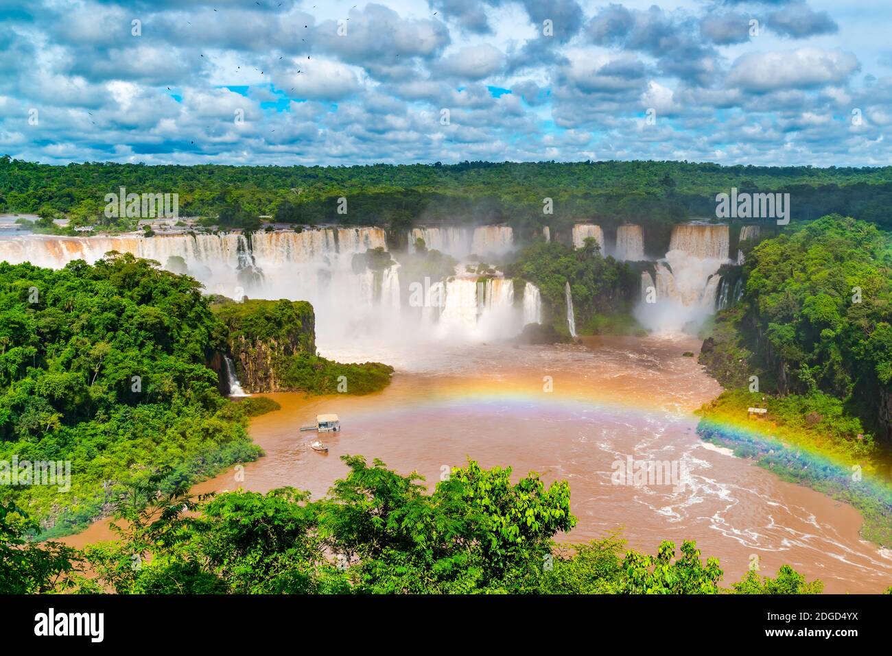 Blick auf die berühmten Iguazu Wasserfälle im Iguazu Nationalpark Argentinien Stockfoto