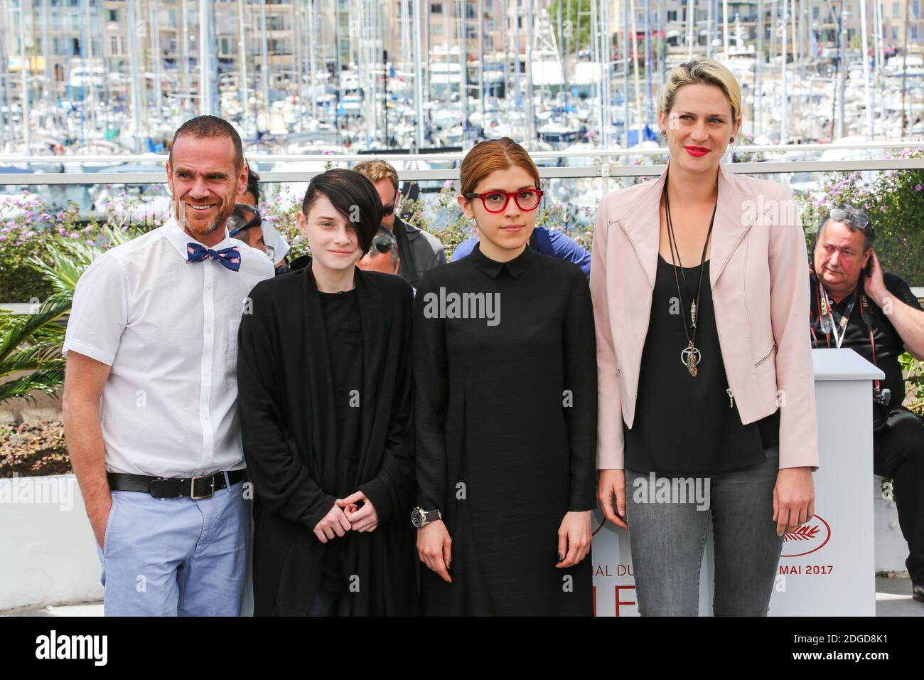 Anahita Ghazvinizadeh, Nicole Coffineau, Rhys Fehrenbacher posieren bei der Fotoschau, die am 20. Mai 2017 im Palais des Festivals in Cannes, Frankreich, im Rahmen der 70. Filmfestspiele von Cannes stattfand. Foto von David Boyer/ABACAPRESS.COM Stockfoto