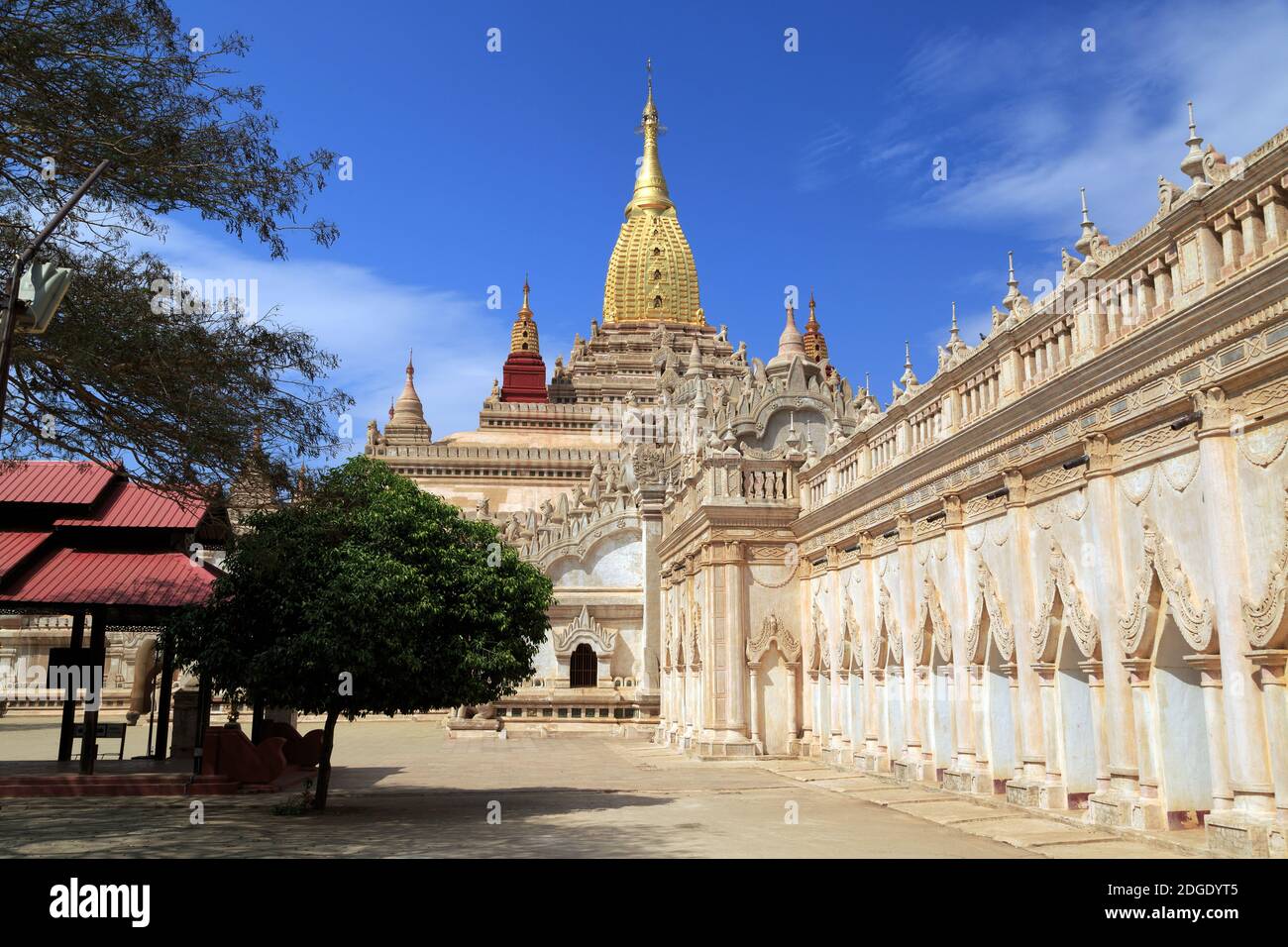 Ananda Tempel in Bagan Stockfoto