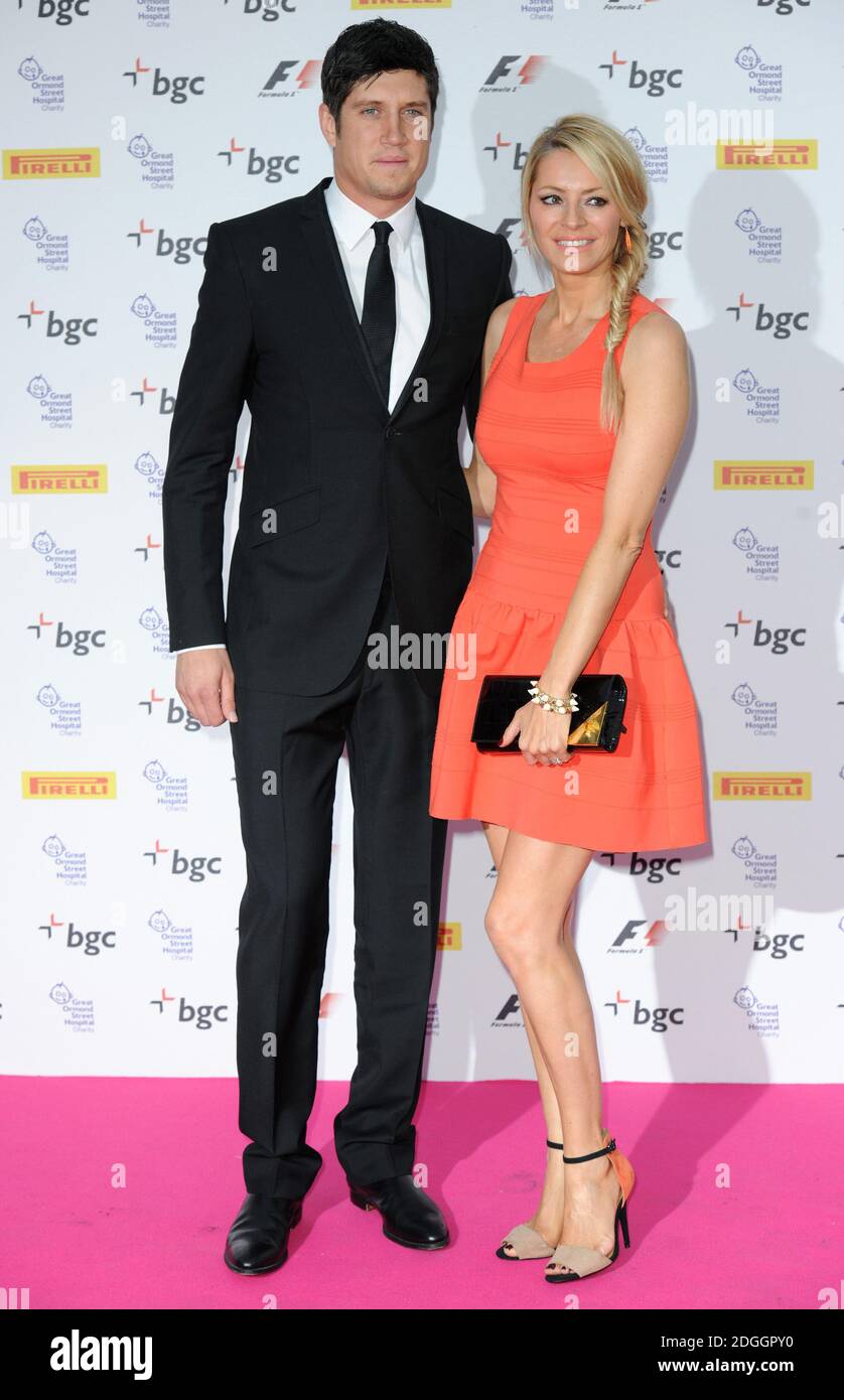 Vernon Kay und Tess Daly kommen zur Santander Formel 1 Grand Prix Launch Party 2012 im Battersea Park, London. Stockfoto