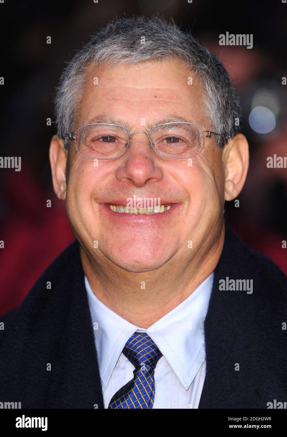 Sir Cameron Mackintosh bei der Weltpremiere von Les Miserables, Leicester Square, London. Stockfoto