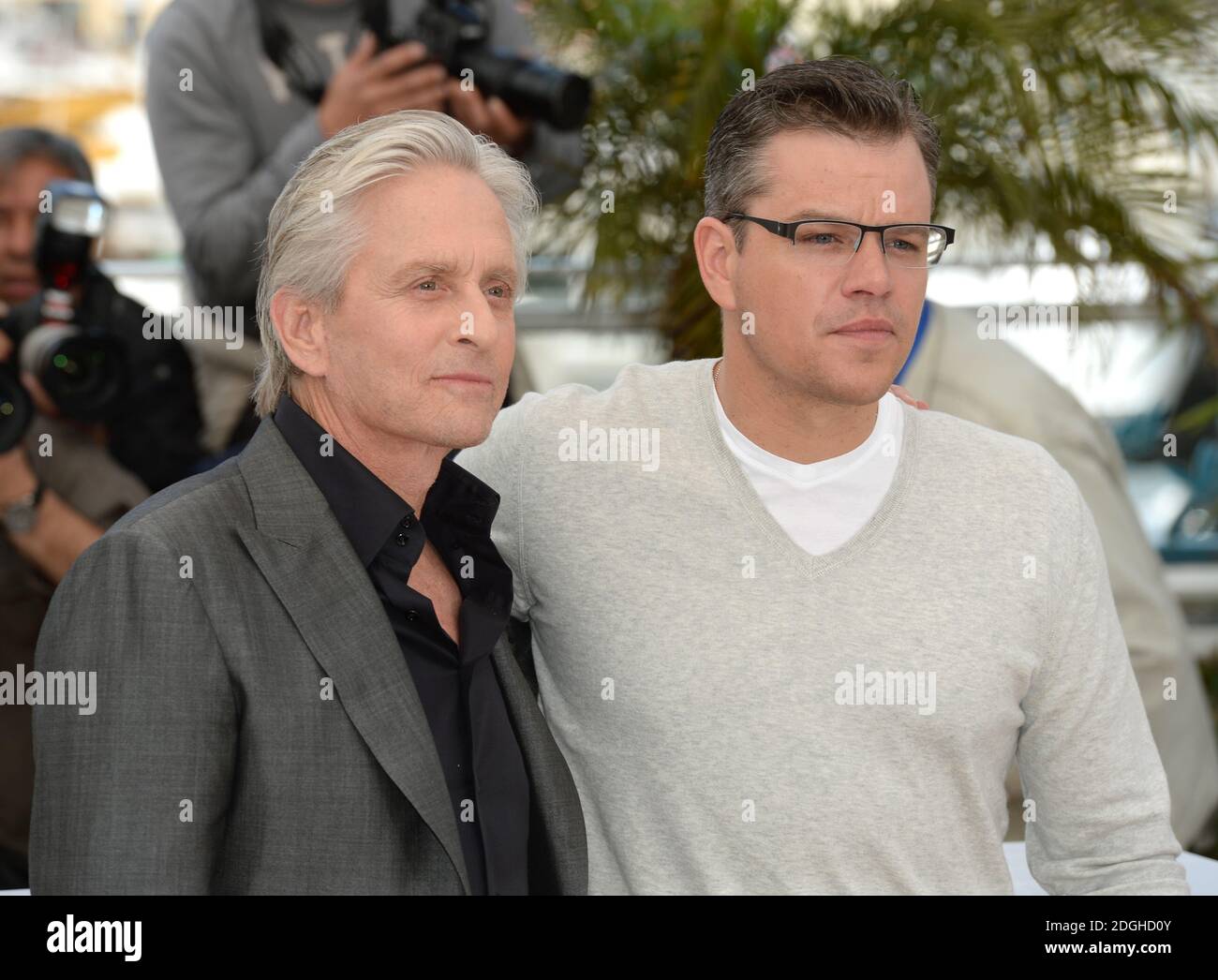 Michael Douglas und Matt Damon beim Fotocall für Behind the Candelabra, Teil des 66. Festival De Cannes, Palais De Festival, Cannes. Stockfoto