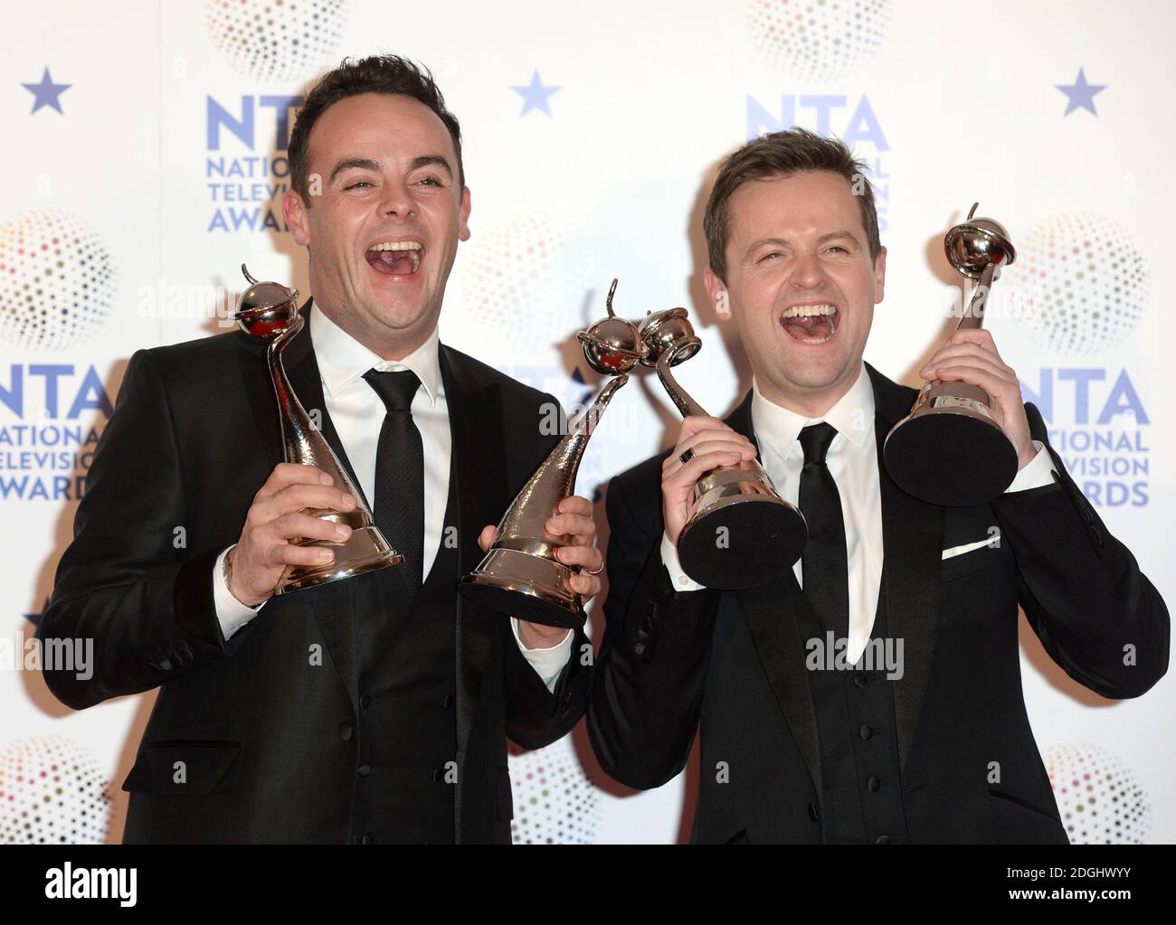 Anthony McPartlin und Declan Donnely Backstage bei den National Television Awards 2014, O2 Arena, Greenwich, London. Stockfoto