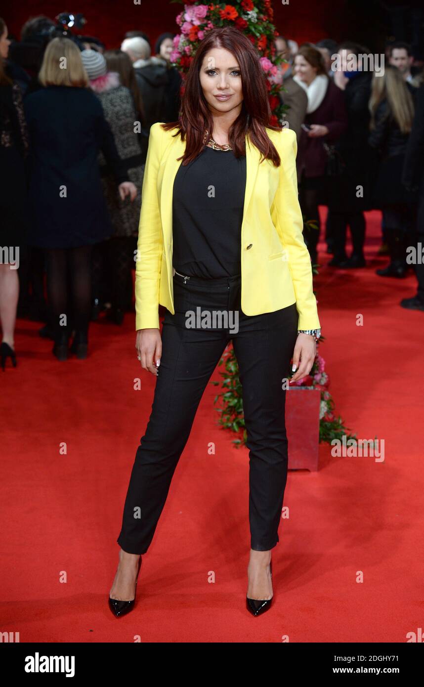 Amy Childs bei der Premiere VON A New York Winters Tale, Kensington Odeon Cinema, London. Stockfoto