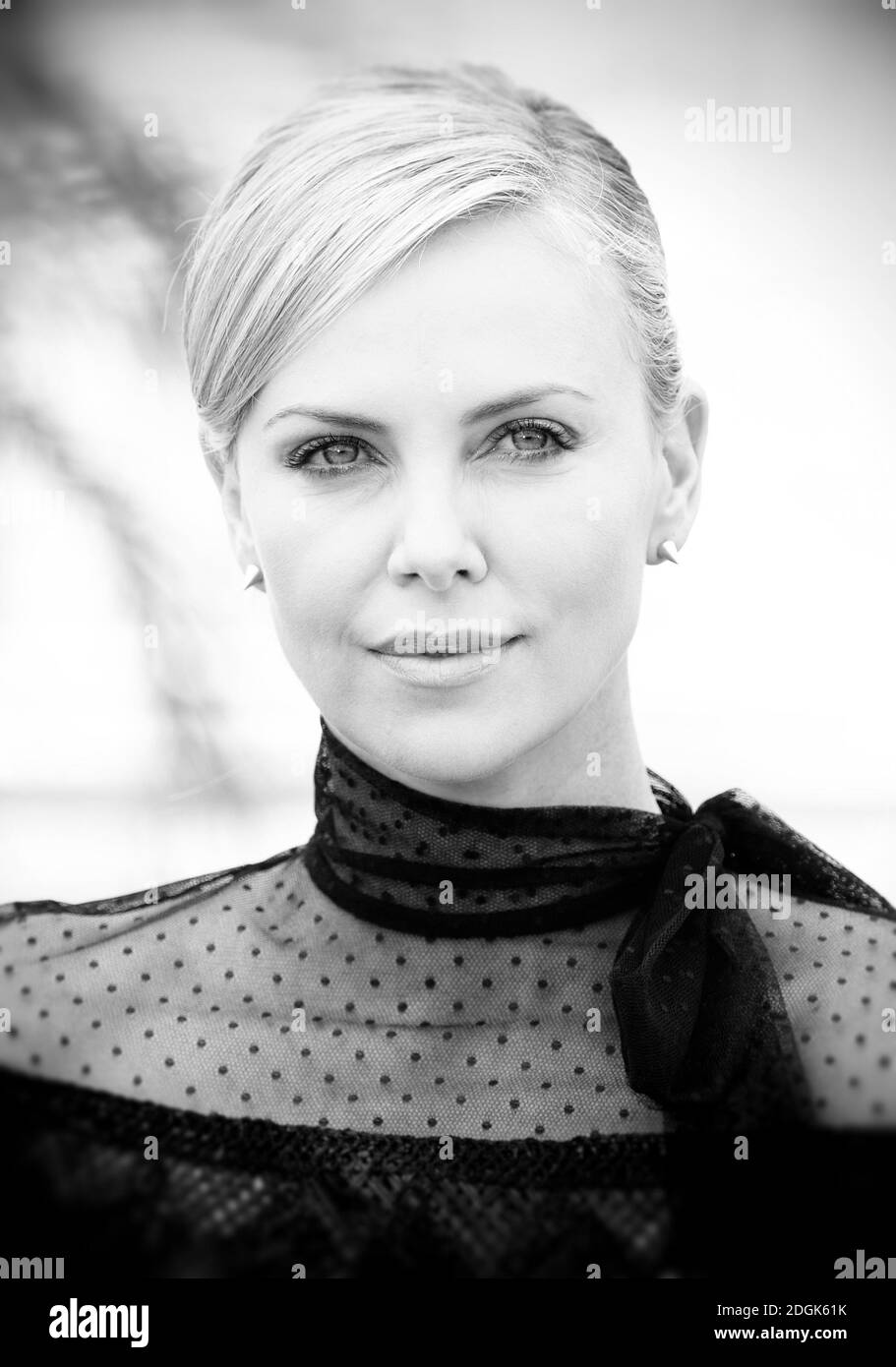 Charlize Theron beim Mad Max: Fury Road Fotocall, der während des 68. Festival de Cannes im Palais Du Festival in Frankreich stattfindet. (Obligatorisches Guthaben: Doug Peters/EMPICS Entertainment) Stockfoto