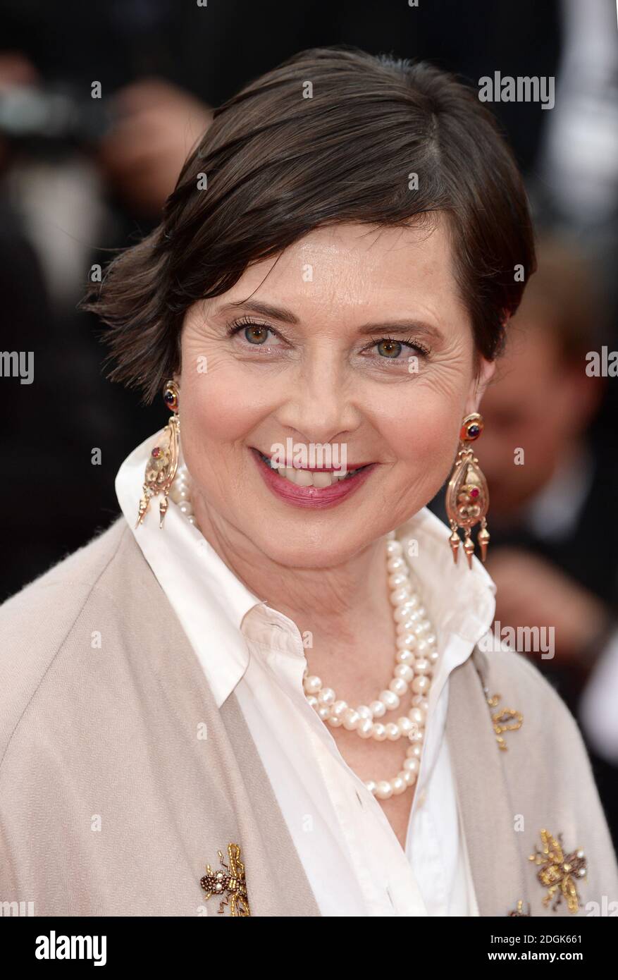 Isabella Rossellini bei der Premiere von Mad Max: Fury Road, die während des 68. Festivals von Cannes im Grand Theatre Lumiere, Palais des Festivals, Cannes, Frankreich stattfindet (Pflichtangabe: Doug Peters/EMPICS Entertainment) Stockfoto