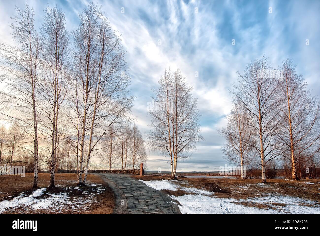 Das Eis, das auf dem Fluss Kemijoki im Norden aufbremst Finnland Stockfoto