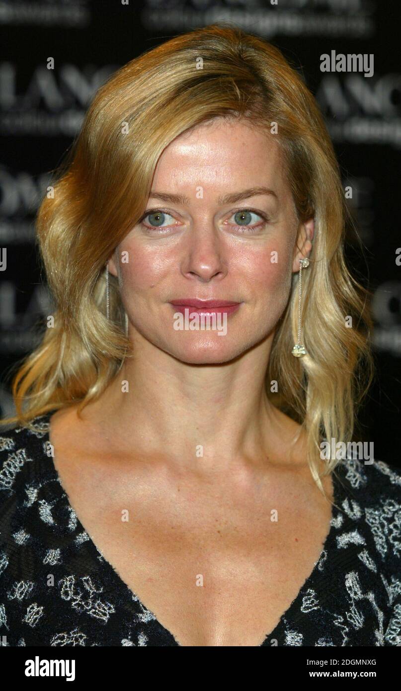 Lady Helen Taylor bei der Ankunft bei den Lancome Color Design Awards 2005 in der Freimaurerhalle, London. Doug Peters/allactiondigital.com Stockfoto