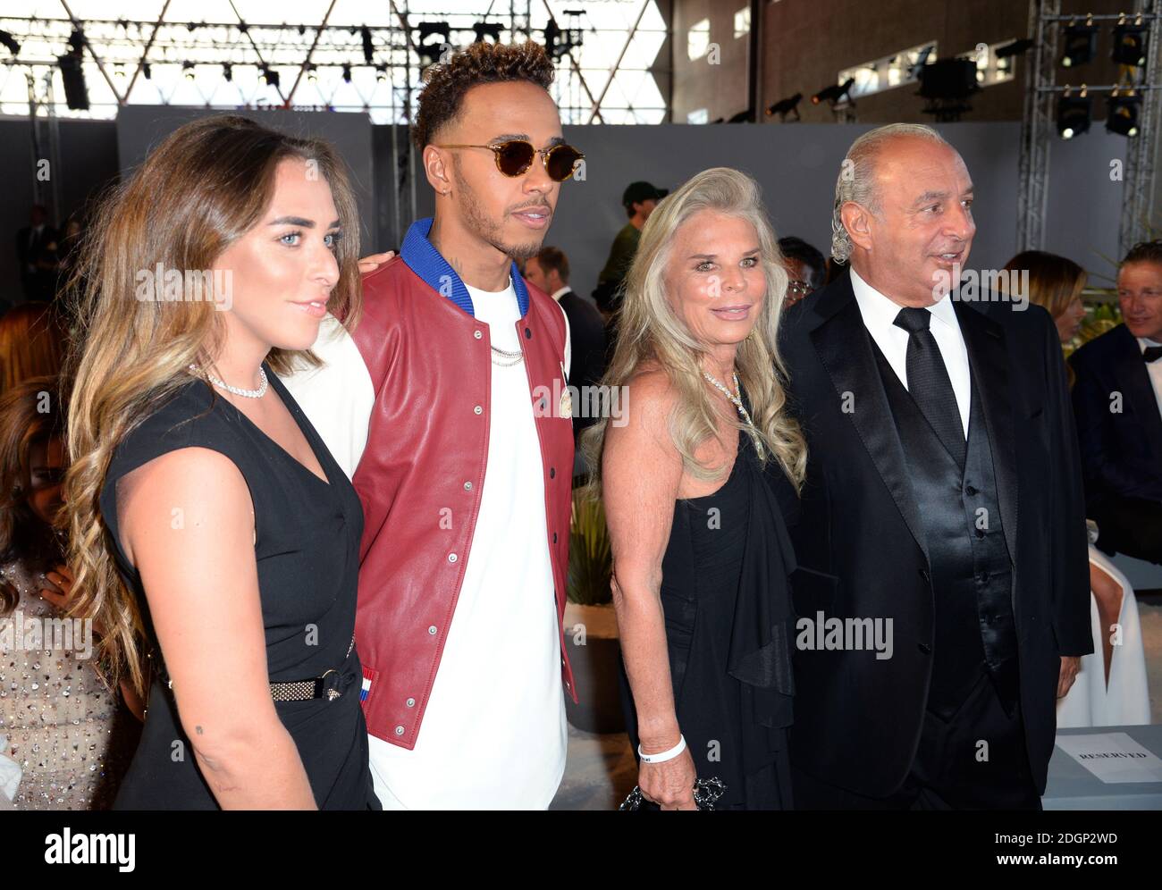 Chloe Green, Lewis Hamilton, Lady Green und Sir Philip Green bei der Fashion for Relief Charity Fashion Show im Rahmen der 70. Filmfestspiele von Cannes. Bildnachweis sollte lauten: Doug Peters/EMPICS Entertainment Stockfoto