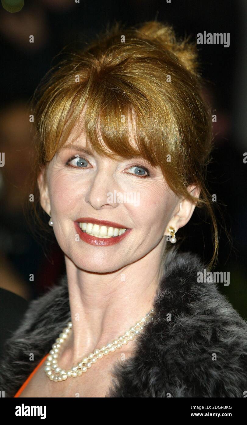 Jane Asher bei den Evening Standard Film Awards 2004, The Savoy, London. Doug Peters/allactiondigital.com Stockfoto