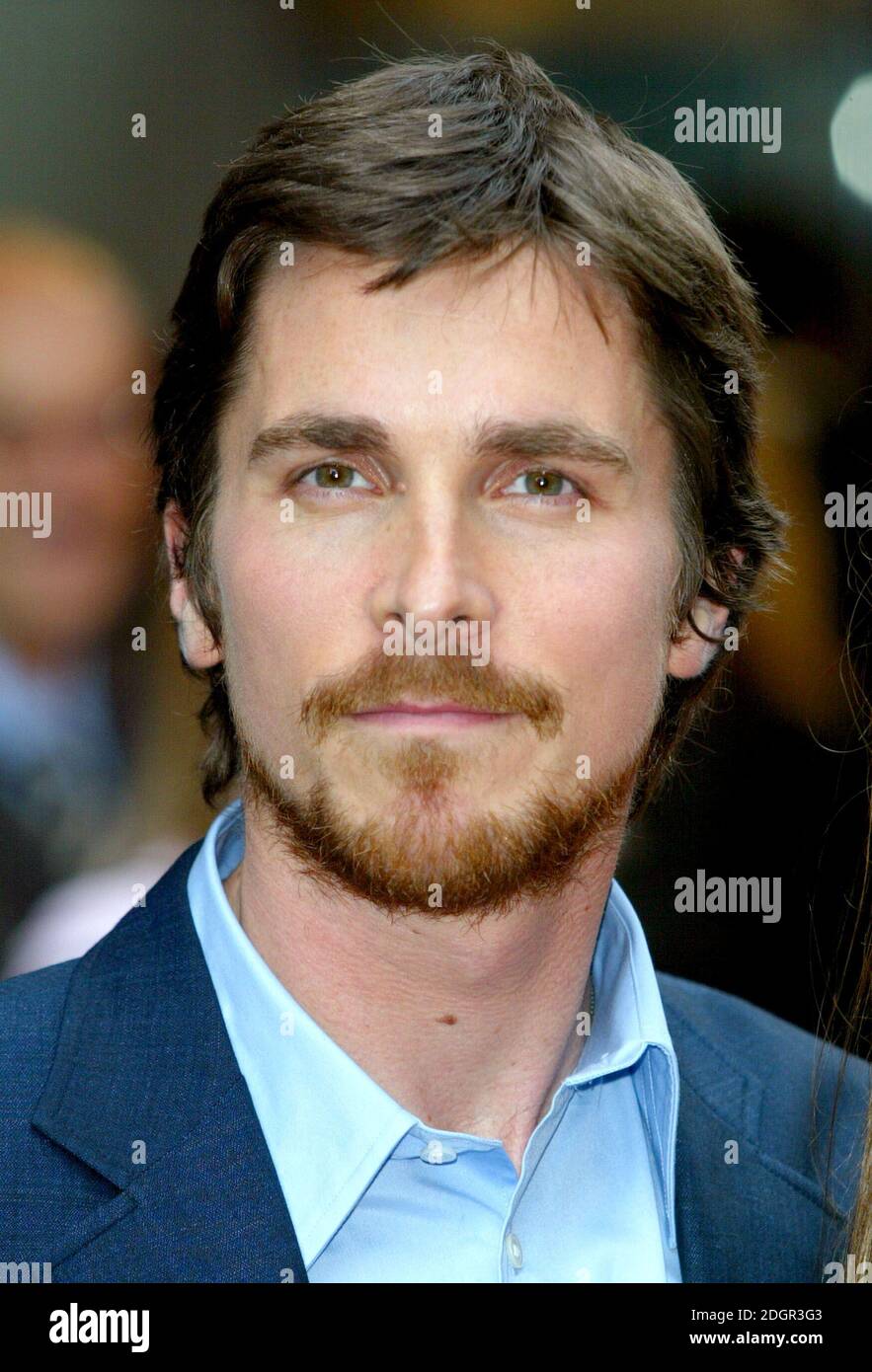 Christian Bale bei der Europa-Premiere von Batman Begins, Leicester Square, London. Doug Peters/allactiondigital.com Stockfoto