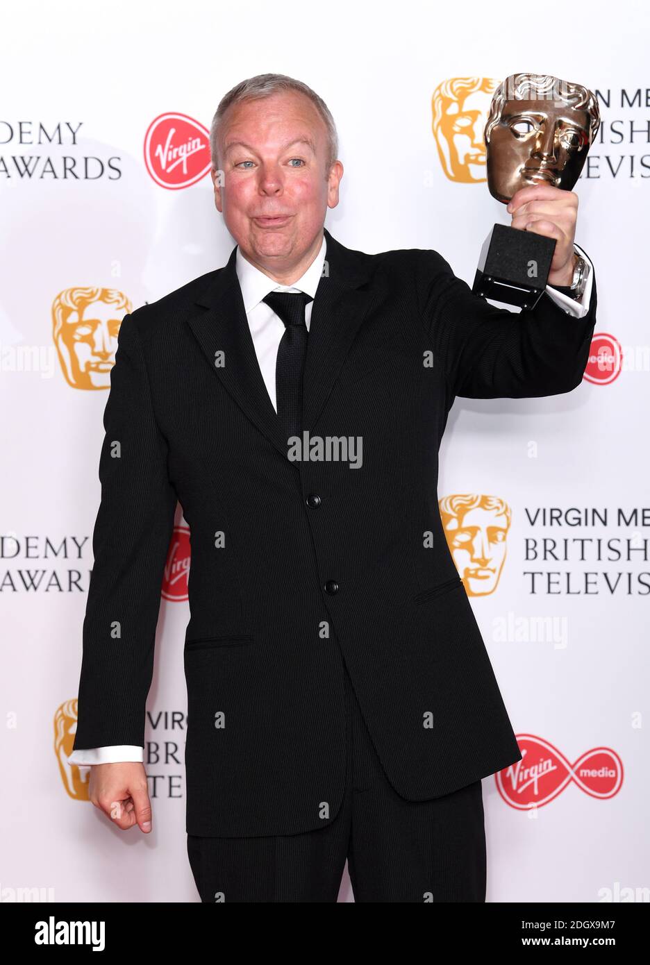 Steve Pemberton im Pressesaal während der Virgin Media BAFTA TV Awards, die in der Royal Festival Hall in London verliehen wurden. Bildnachweis sollte lauten: Doug Peters/EMPICS Stockfoto