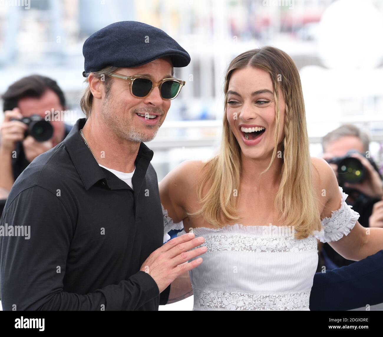 Brad Pitt und Margot Robbie beim Once Upon a Time in Hollywood Photocall während des 72. Cannes Film Festival. Bildnachweis sollte lauten: Doug Peters/EMPICS Stockfoto