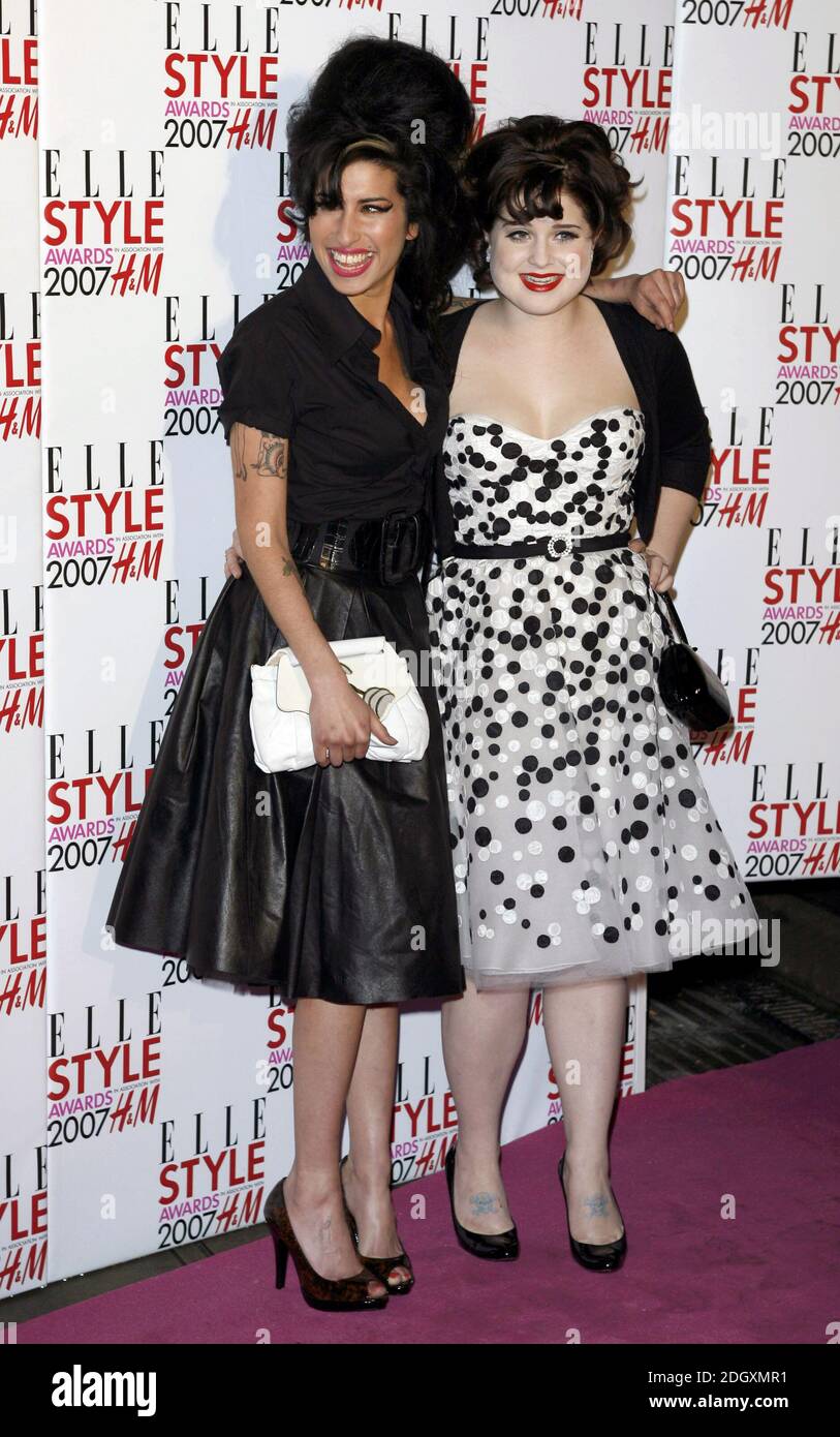 Kelly Osbourne und Amy Winehouse bei der Ankunft bei den Elle Style Awards 2007, The Camden Roundhouse, London. Stockfoto