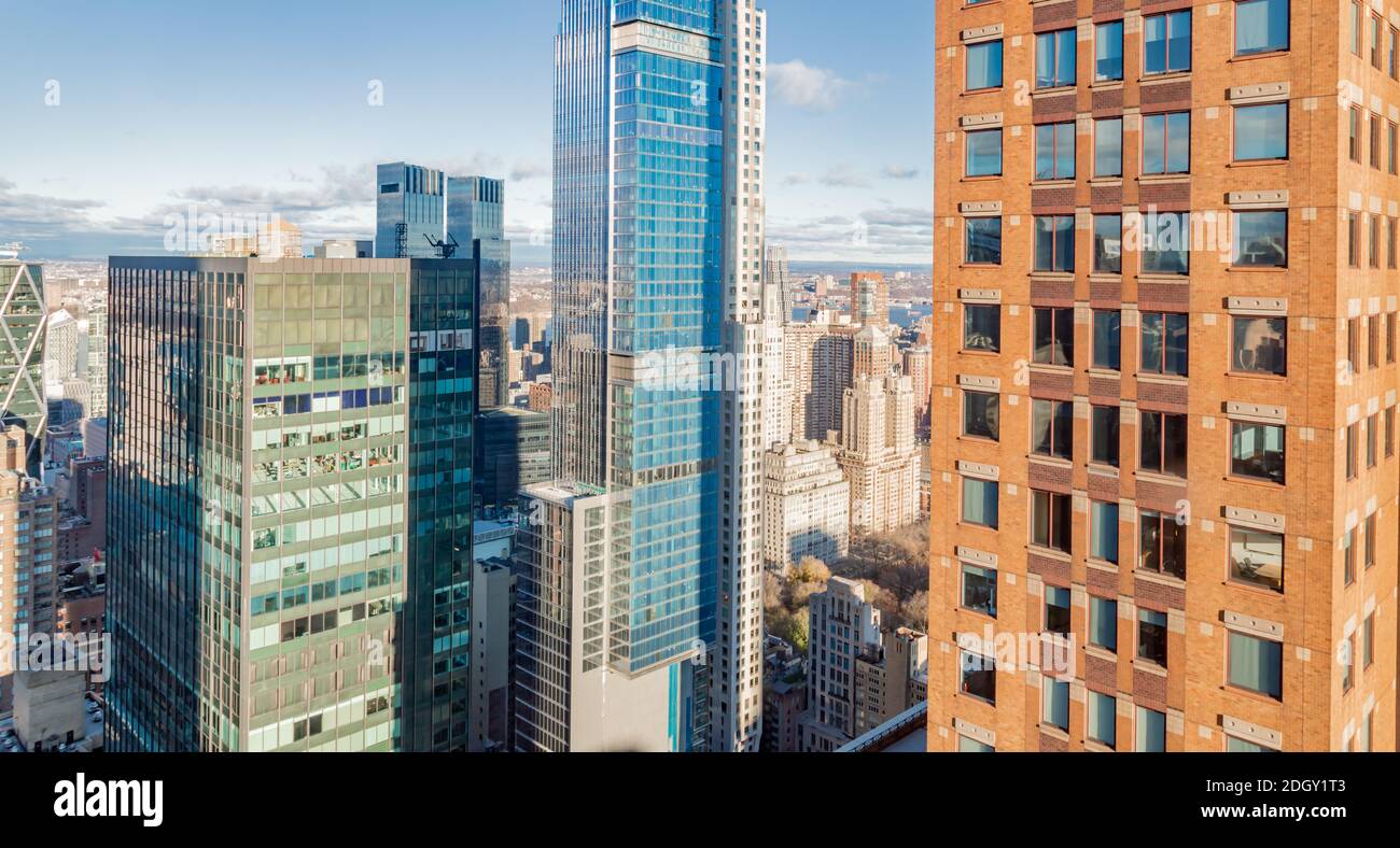 Luftaufnahme von Gebäuden in Midtown Manhattan, NY Stockfoto