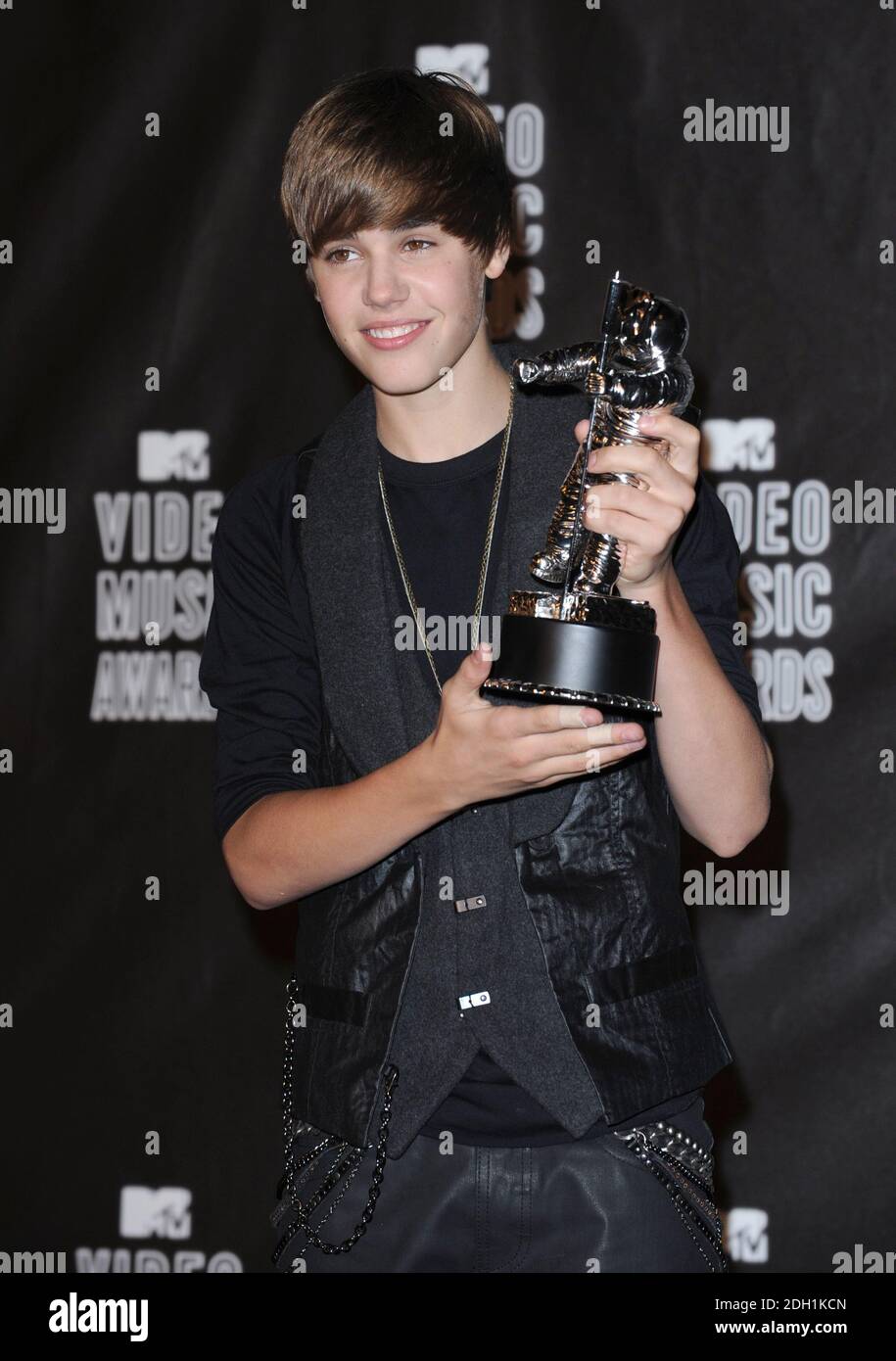 Justin Bieber Backstage bei den MTV Video Music Awards 2010, Nokia Theater, Los Angeles, USA. Die MTV Video Music Awards 2010 werden auf MTV UK übertragen Stockfoto