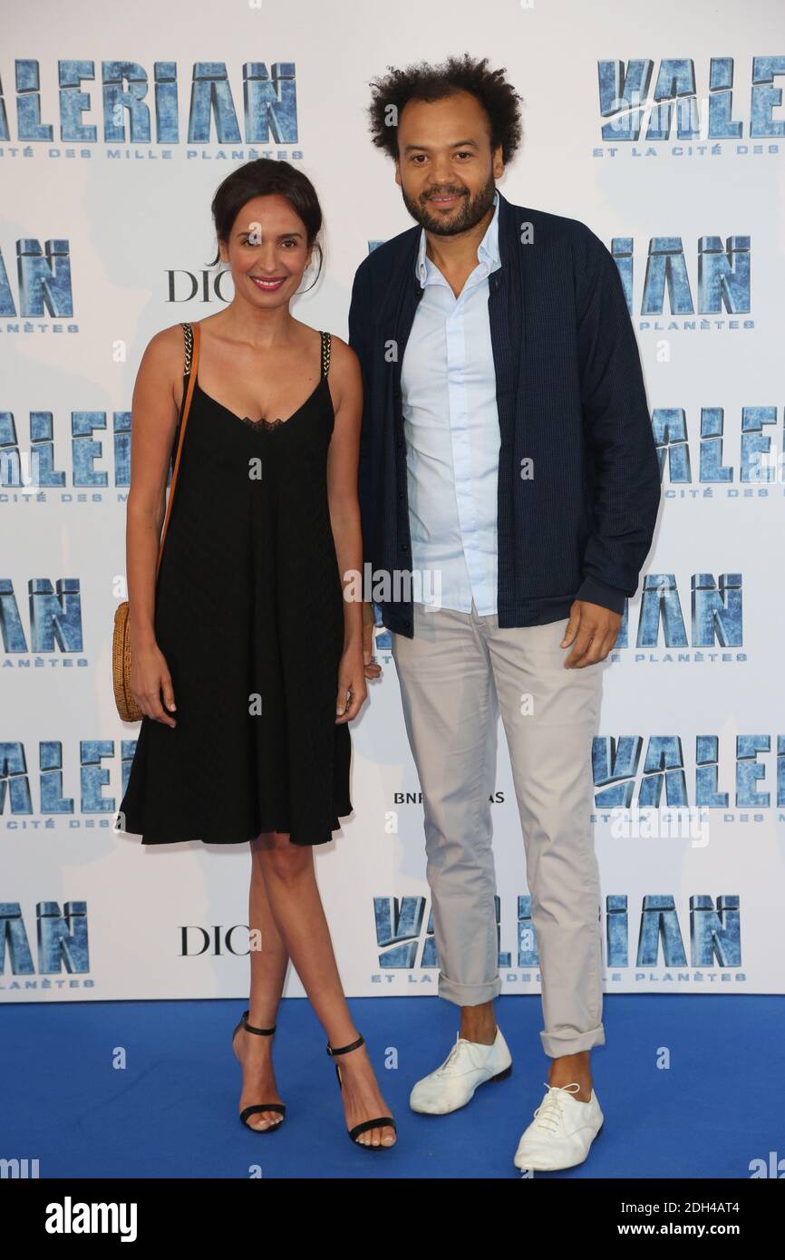 Amelle Chahbi und Fabrice Eboue bei der Premiere von Valerian am 25. Juli 2017 im Cite du Cinema in Paris, Frankreich. Foto von Jerome Domine/ABACAPRESS.COM Stockfoto