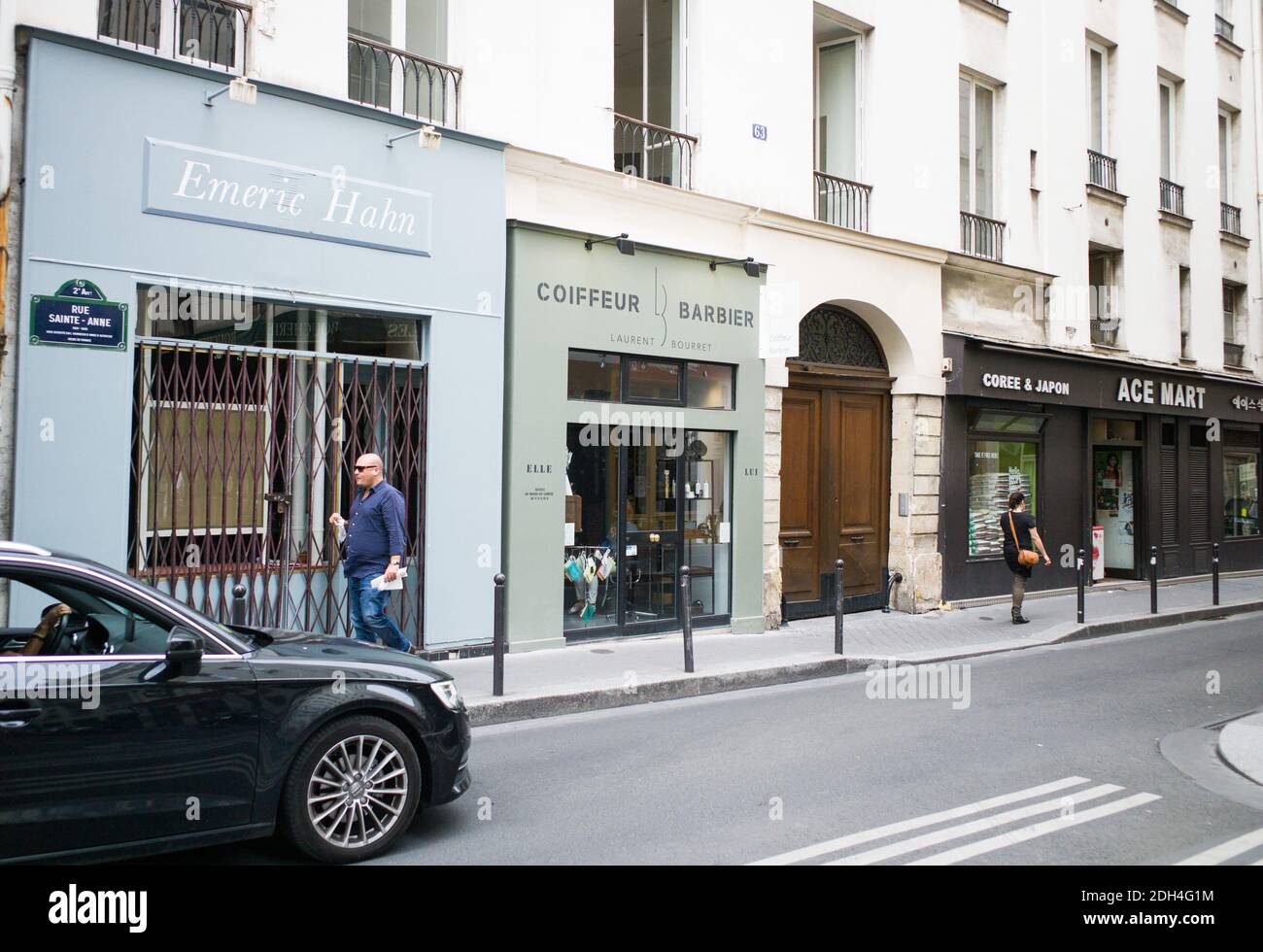 Vue generale des futurs nouveaux locaux du parti politique du President de la Republique, Emmanuel Macron, la Republique en Marche (LREM), dans la rue Saint Anne a Paris, France le 16 Aout 2017. Le mouvement macroniste devrait poser ses cartons en septembre. Foto von Eliot Blondt/ABACAPRESS.COM Stockfoto