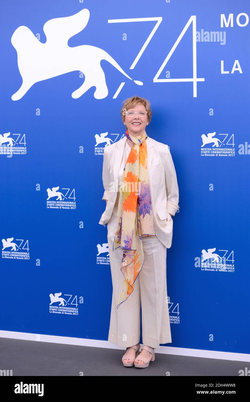 Annette Bening bei der Venezia 74 Jury Photocall während der 74. Internationalen Filmfestspiele Venedig (Mostra di Venezia) am 30. August 2017 im Lido, Venedig, Italien. Foto von Aurore Marechal/ABACAPRESS.COM Stockfoto