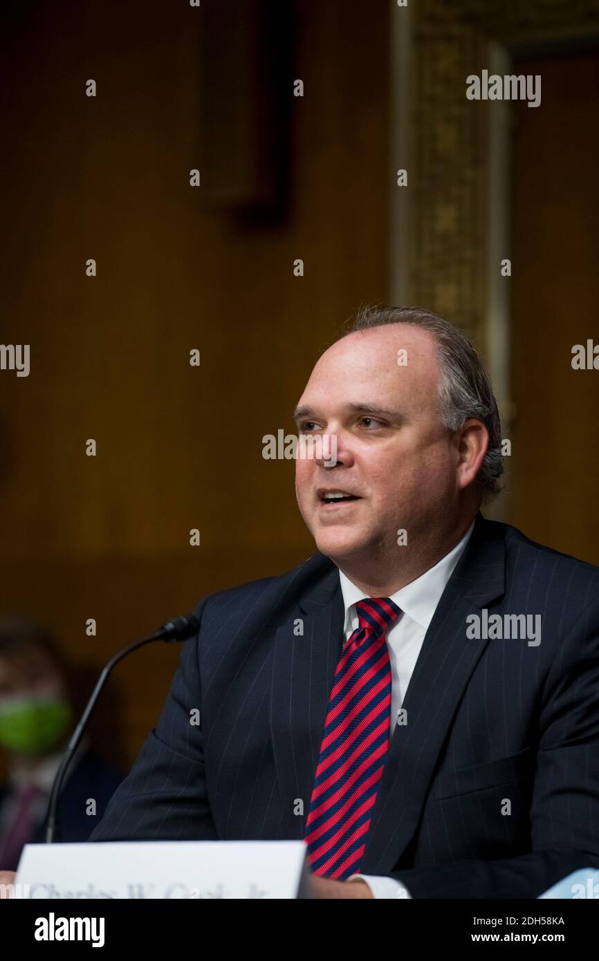 Charles W. Cook, Jr. erscheint vor einem Senatsausschuss für Umwelt und öffentliche Arbeiten - Unterausschuss für saubere Luft und nukleare Sicherheit Anhörung über seine bevorstehende Ernennung zum Mitglied des Verwaltungsrats der Tennessee Valley Authority im Dirksen Senate Office Building auf dem Capitol Hill in Washington, DC, Mittwoch, 9. Dezember 2020. Kredit: Rod Lampey/CNP /MediaPunch Stockfoto