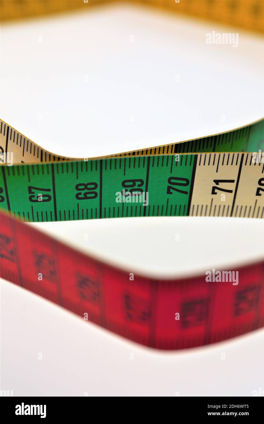 Diät-Konzept mit Maßband Stockfoto