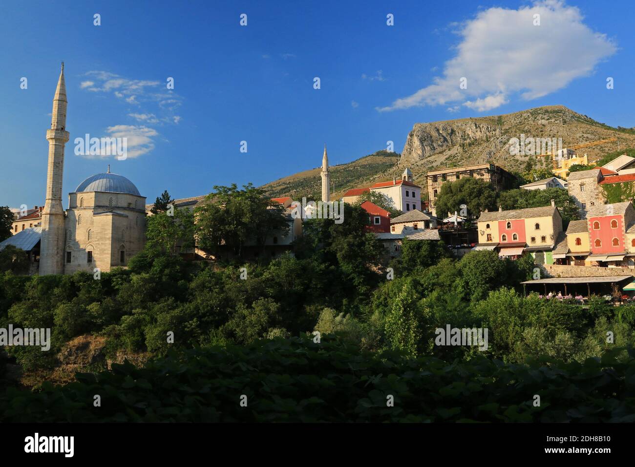 Karadjoz-Bey-Moschee (Karagoz-Mehmed-Beg-Moschee), Mostar, Bosnien und Herzegowina Stockfoto