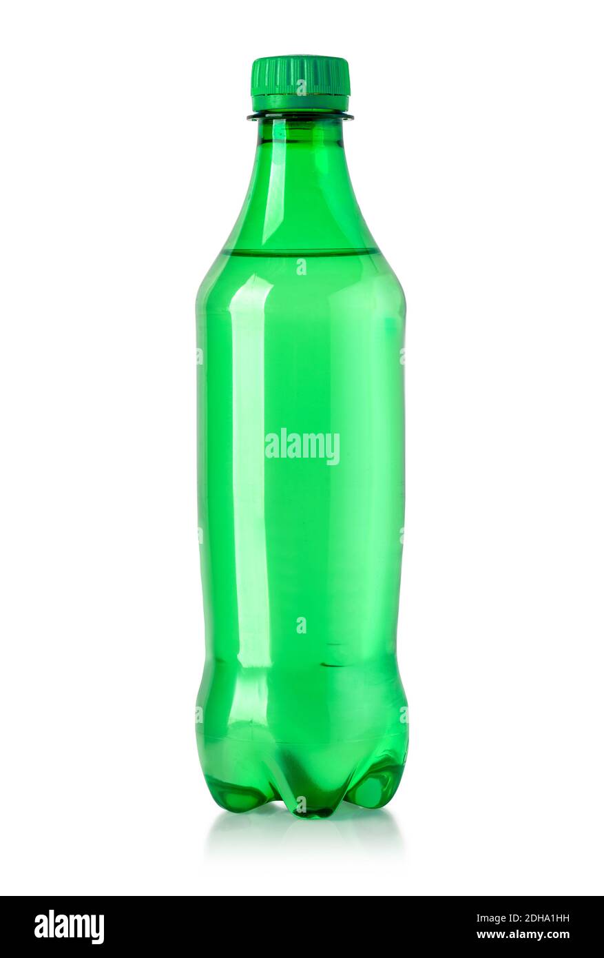 Plastikflasche Zitrone alkoholfreies Getränk auf weiß mit Clipping-Pfad isoliert Stockfoto