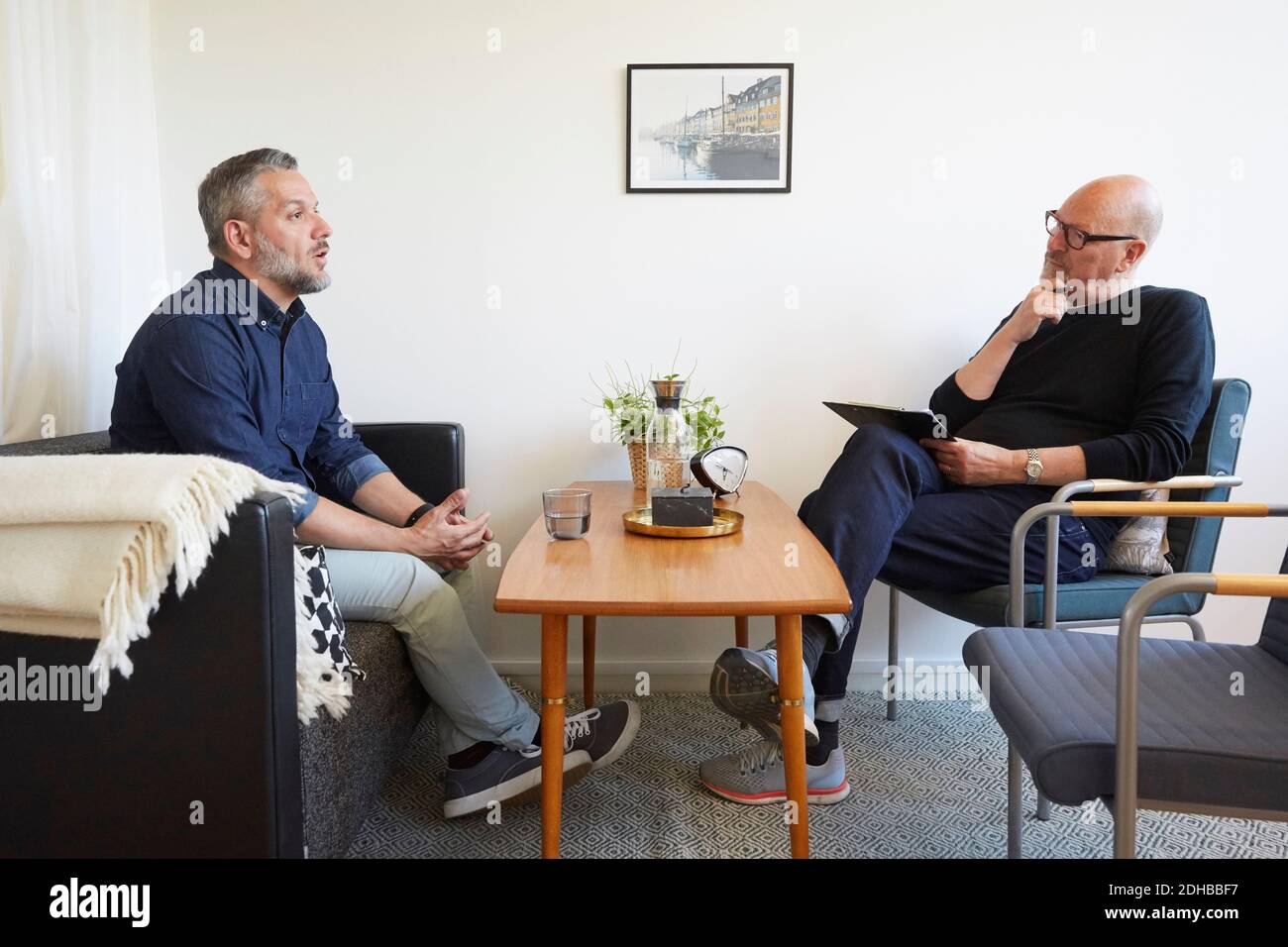 Couch Der Psychiater Stockfotos Und Bilder Kaufen Alamy