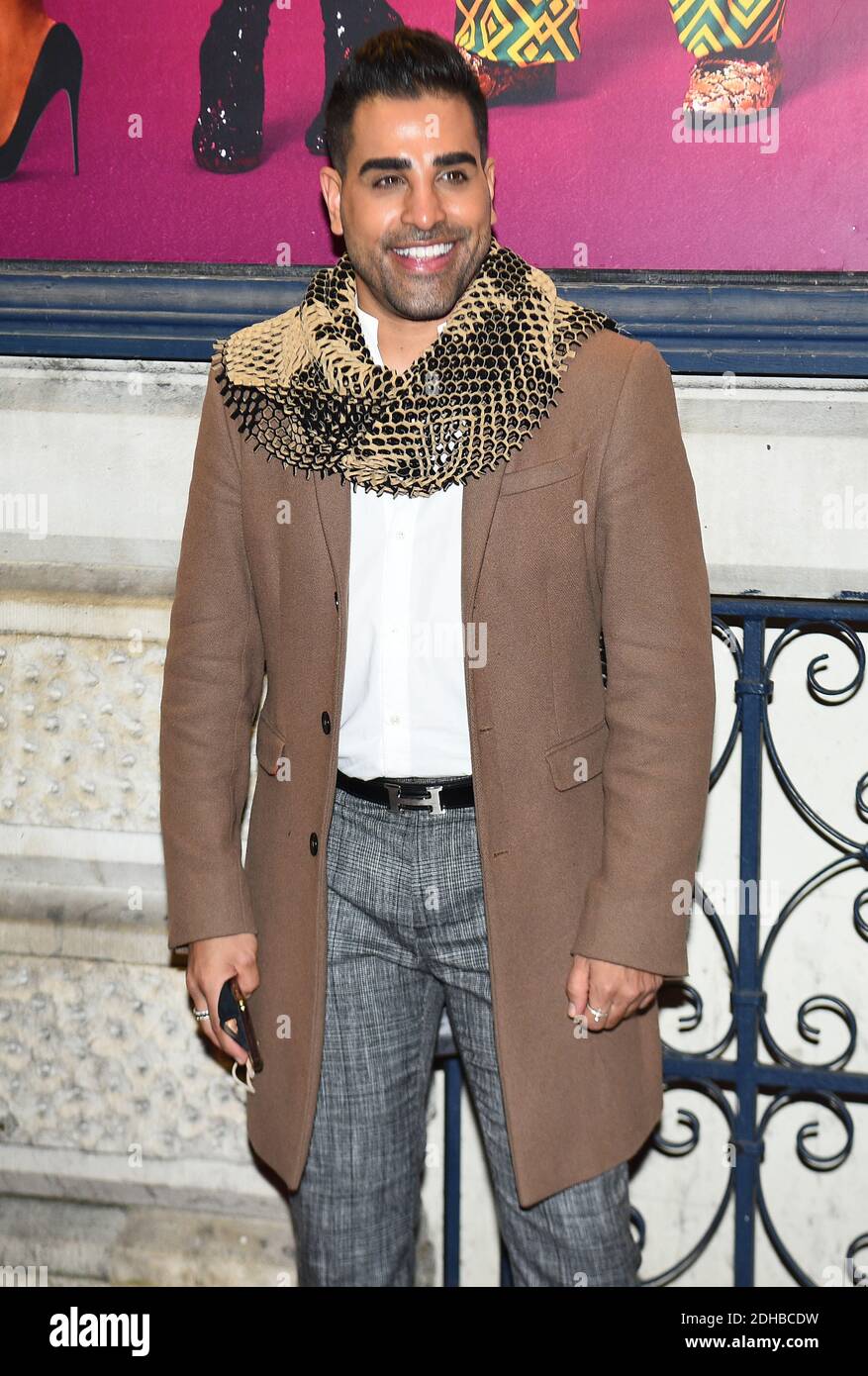 Dr. Ranj Singh kommt zur Pressenacht von Death Drop im Garrick Theatre in London. Stockfoto