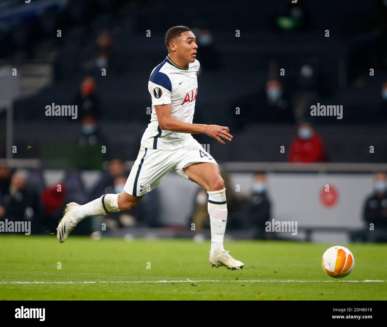 London, Großbritannien. Dezember 2020. London, England - DEZEMBER 10Tottenham Hotspur's Carlos Vinícius :während der Europaliga Gruppe J zwischen Tottenham Hotspur und Royal Antwerp im Tottenham Hotspur Stadion, London, England am 10. Dezember 2020 Credit: Action Foto Sport/Alamy Live News Stockfoto