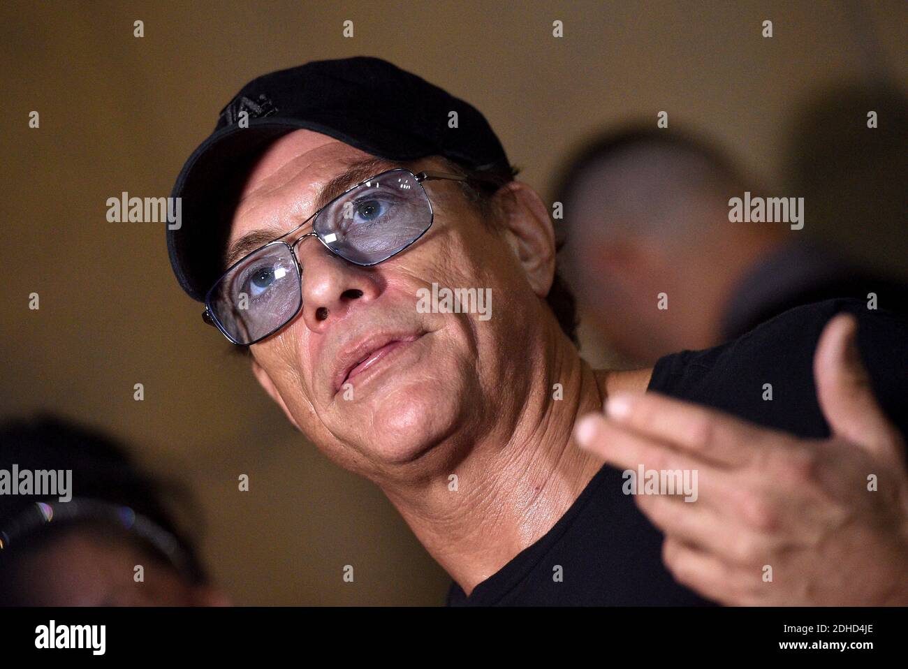 Jean-Claude Van Damme nimmt am 9. Oktober 2017 in Los Angeles, CA, USA, an der Beyond Fest-Vorführung und dem Cast/Creator Panel der exklusiven Serie 'Jean-Claude Van Johnson' von Amazon Prime Video Teil. Foto von Lionel Hahn/ABACAPRESS.COM Stockfoto
