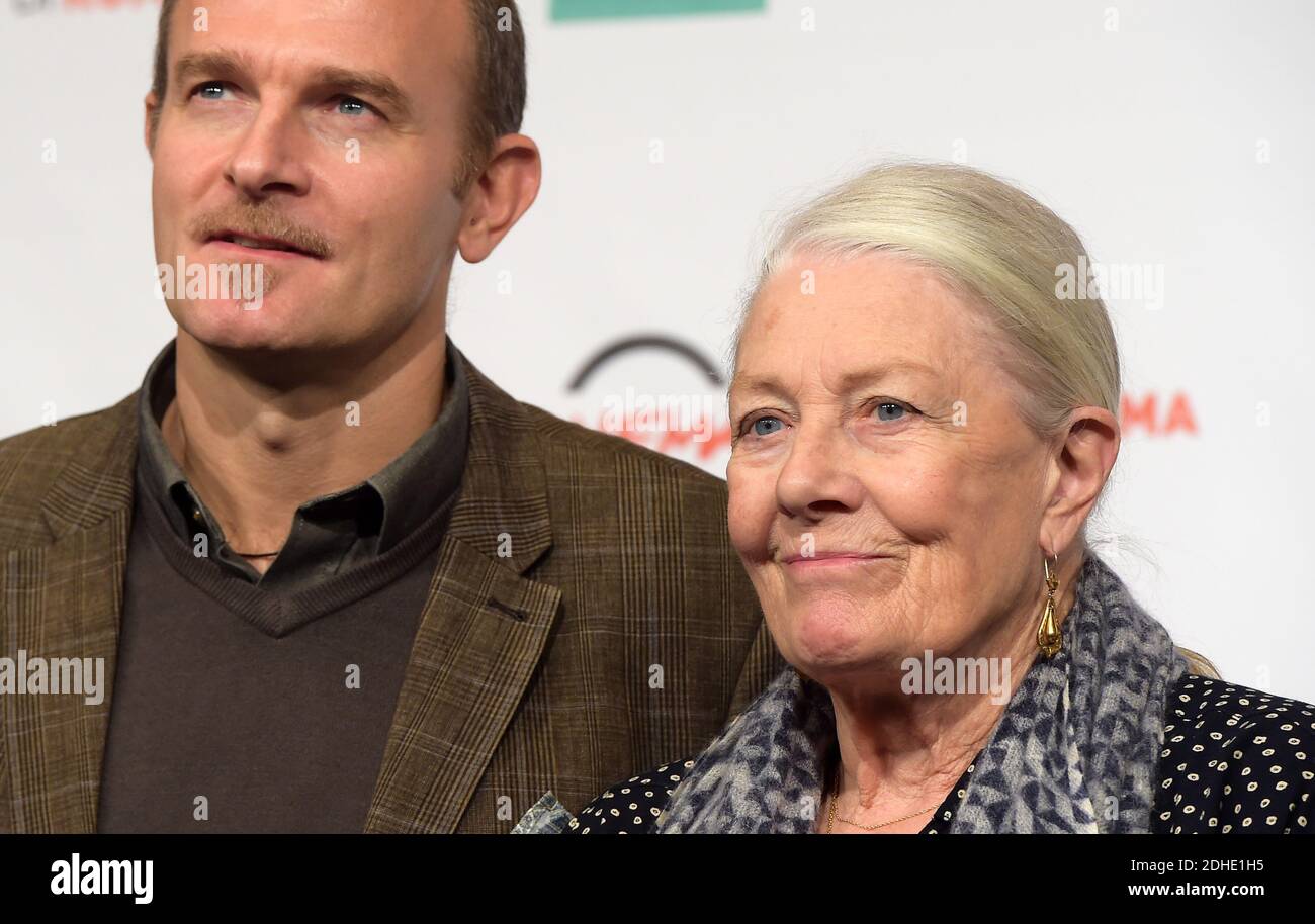 Die englische Schauspielerin Vanessa Redgrave und ihr Sohn, Produzent und Regisseur Carlo Gabriel Nero besuchen am 2. November 2017 in Rom, Italien, eine Fotozelle während des 12. Rom Film Fests. Foto: Eric Vandeville/ABACAPRESS.COM Stockfoto