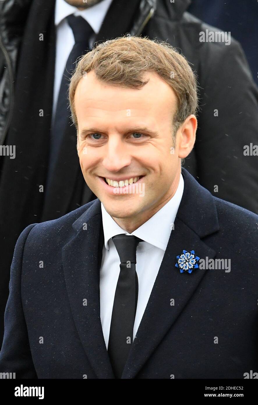Der französische Präsident Emmanuel Macron während der Gedenkfeier zum Waffenstillstandstag am 11. November 2017 in Paris, Frankreich. Die Zeremonie markiert den 99. Jahrestag des Endes des Ersten Weltkriegs.Foto von Francois Pauletto/ABACAPRESS.COM Stockfoto