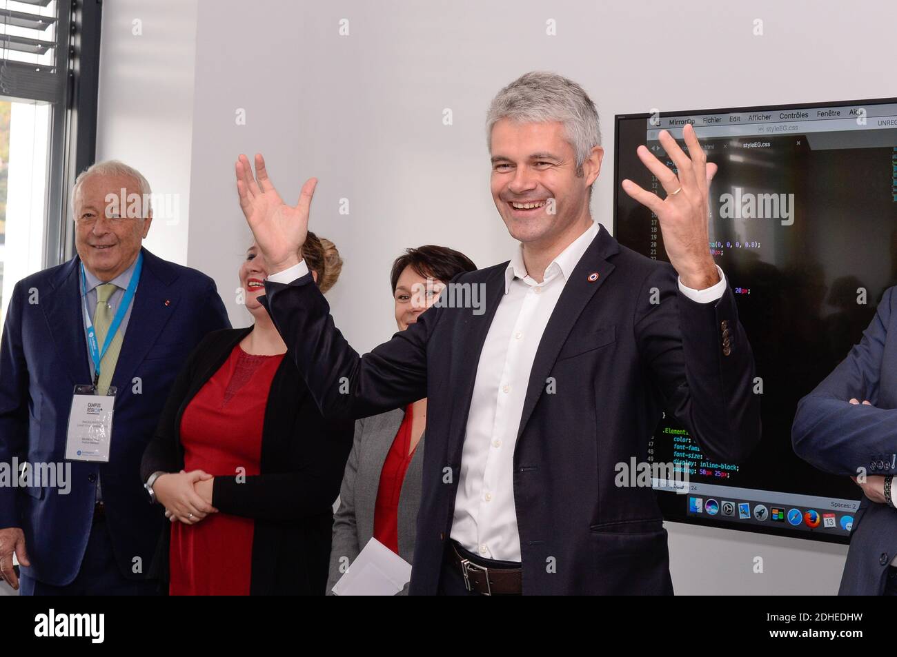 Laurent Wauquiez, Präsident der Region Auvergne Rhone Alpes, besucht den neuen Campus Region du Numerique während seiner Einweihung am 13. November 2017 in Lyon, Frankreich. Foto von Julien Reynaud/APS-Medias/ABACAPRESS.COM Stockfoto