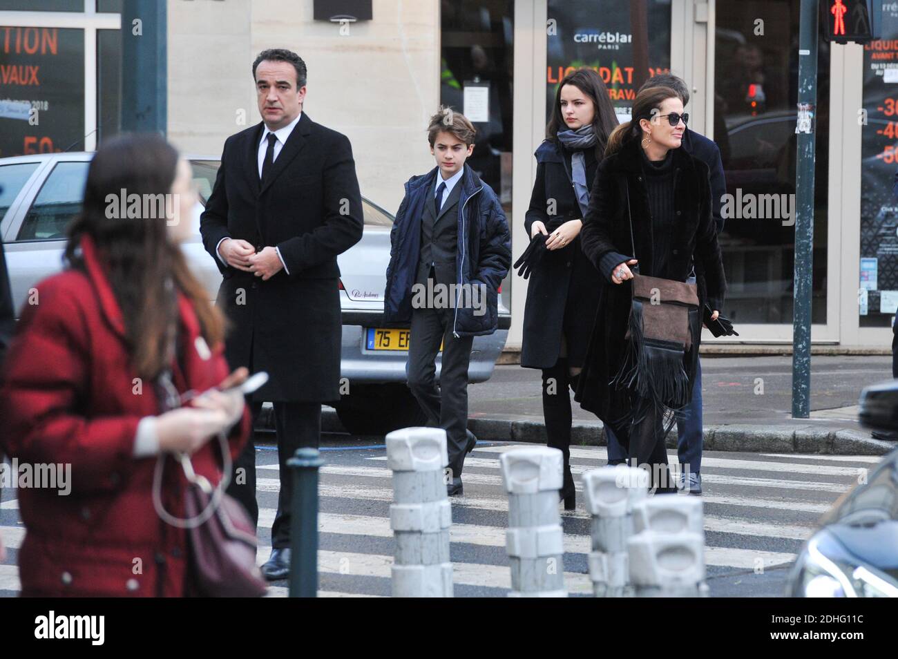 Olivier Sarkozy nimmt am 18. Dezember 2017 an der Beerdigung von Andree Sarkozy alias Dadue, Mutter des ehemaligen französischen Präsidenten Nicolas Sarkozy, in der Saint-Jean-Baptiste Kirche in Neuilly-Sur-seine, Frankreich, Teil. Foto von ABACAPRESS.COM Stockfoto