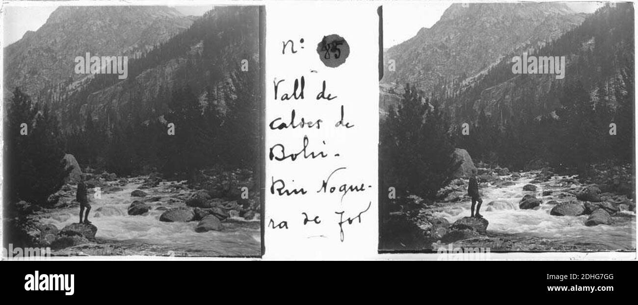 La Noguera de Tor i la vall de Boí amb un Home. Stockfoto