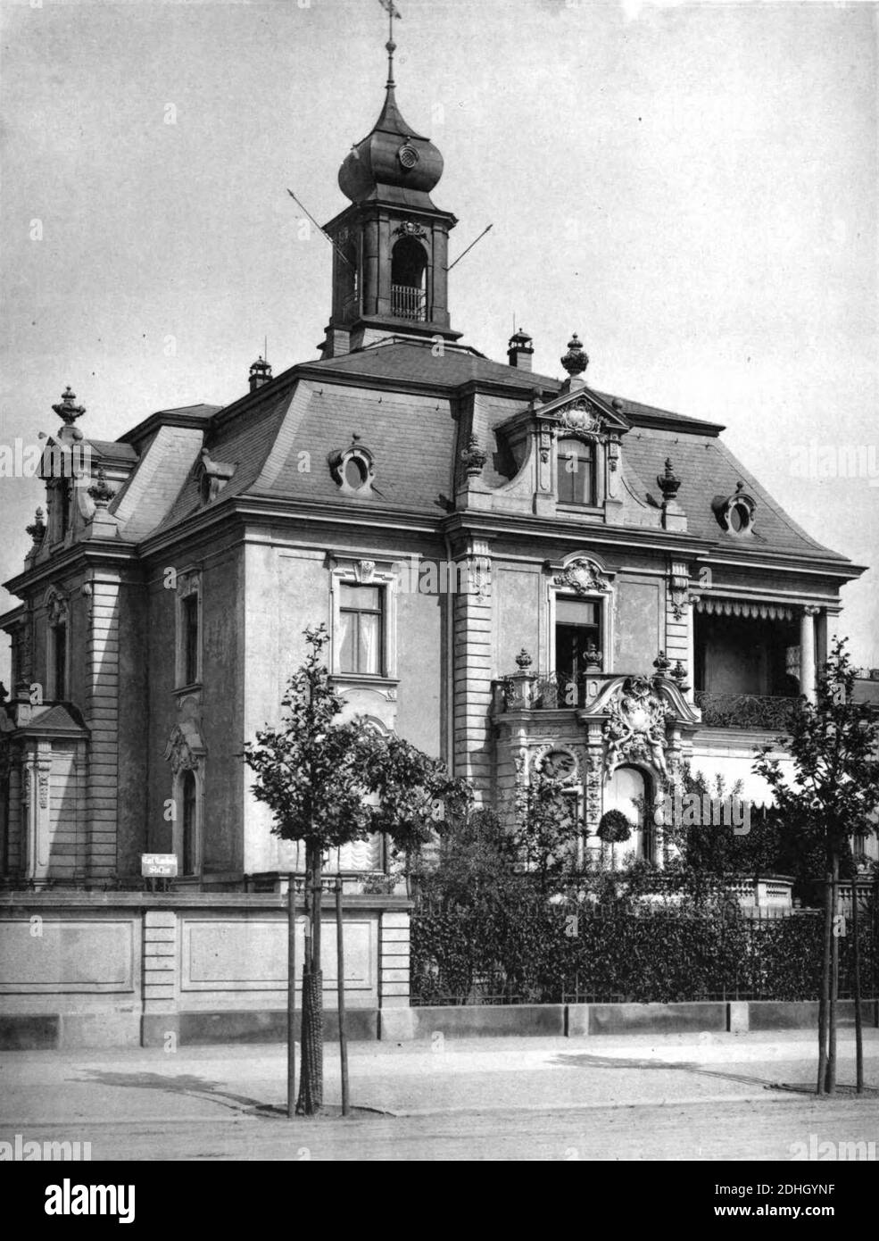 L Villa P.A. Thorer Beethovenstraße 35 Ecke Karl-Tauchnitz-Straße Blätter Architektur Kunsthandw 11 (1898), TF 24 (ohne Seitenrand). Stockfoto